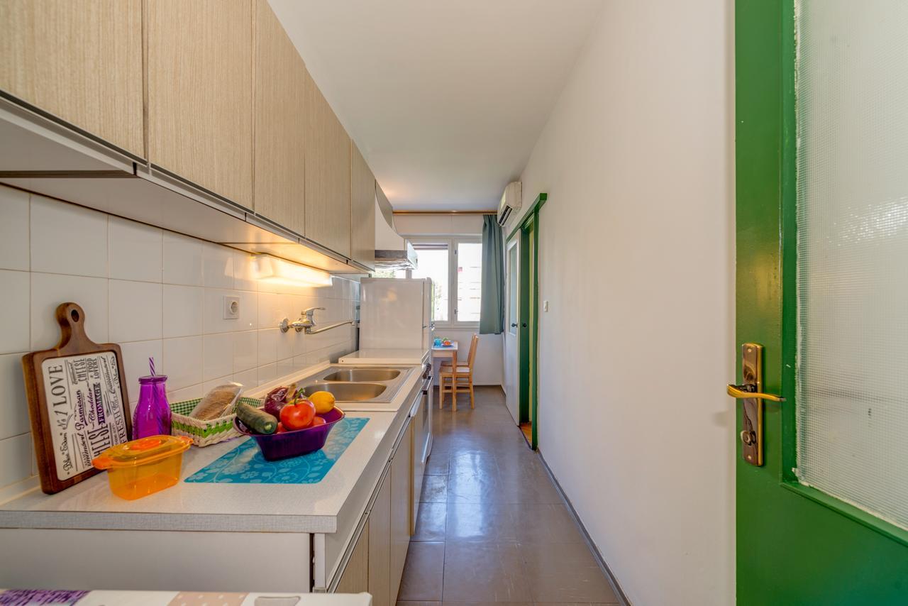 A Quiet Apartment With Balcony In سبليت المظهر الخارجي الصورة