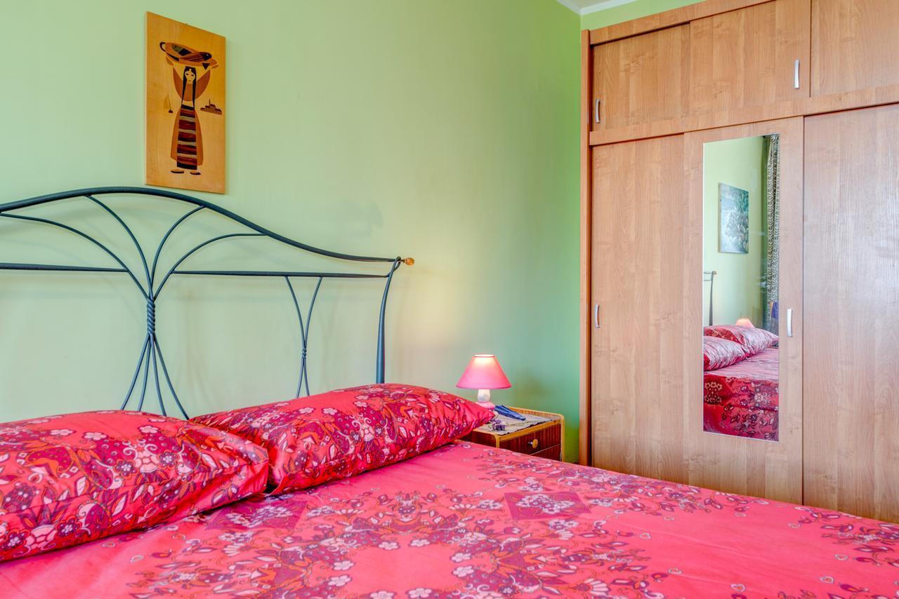A Quiet Apartment With Balcony In سبليت المظهر الخارجي الصورة